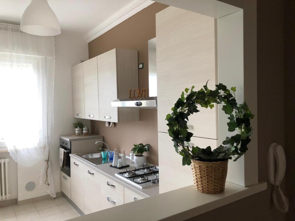 Stella Di Mare Apartment Rimini Exterior photo